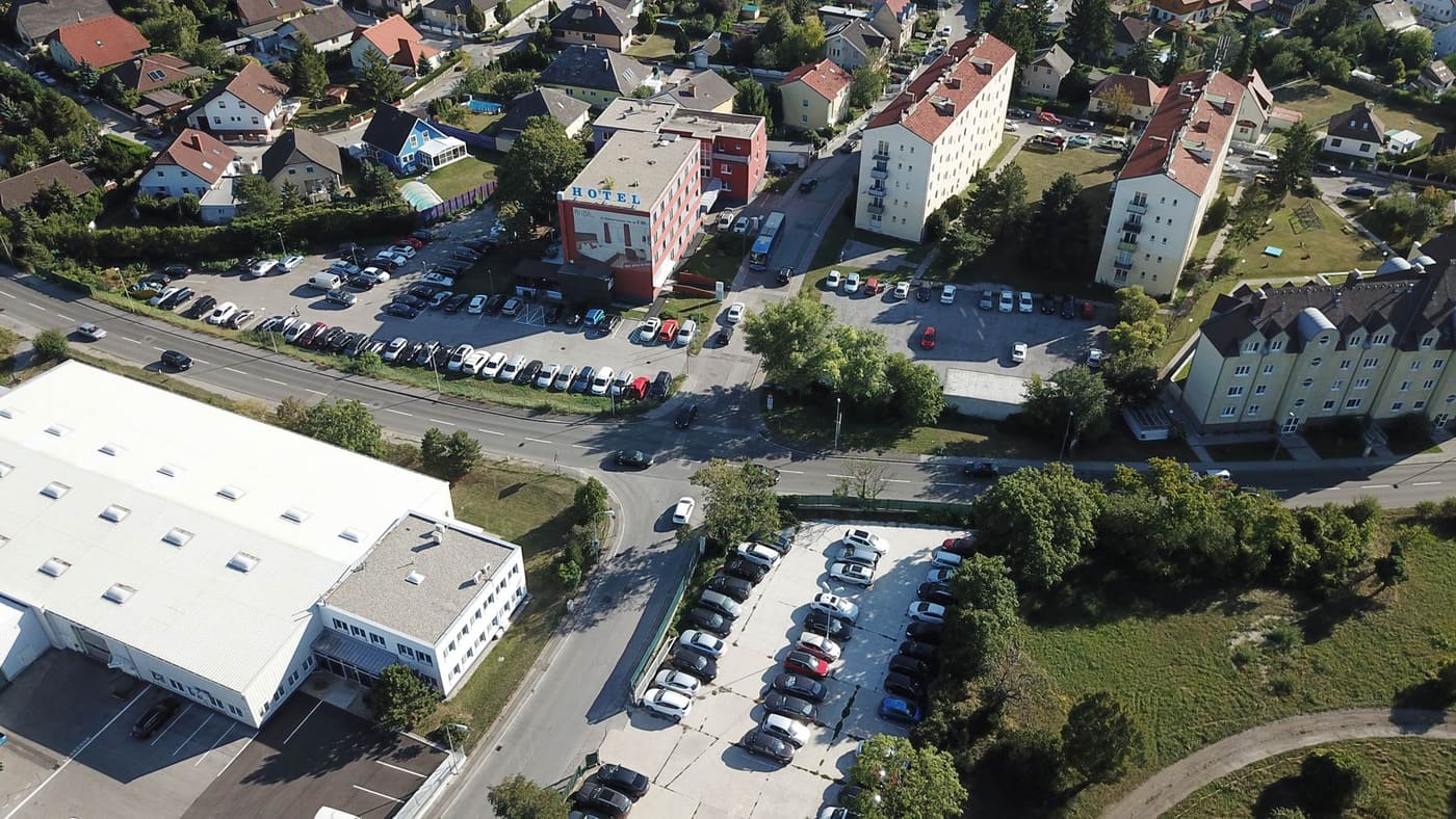 Luftbild des Geländes